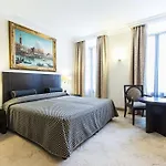 312 Piazza San Marco - Relais Il Doge بيت ضيافة 4*