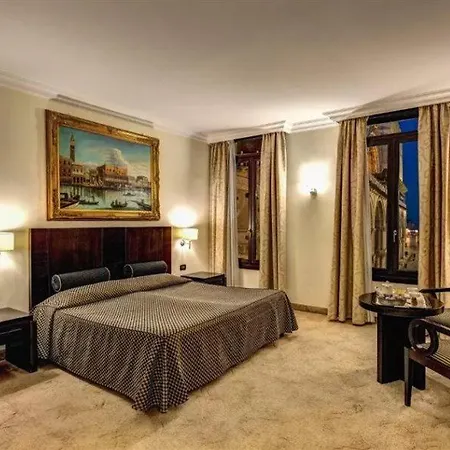 312 Piazza San Marco - Relais Il Doge Πανσιόν