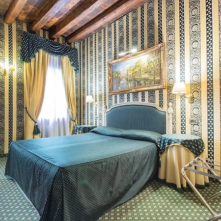 312 Piazza San Marco - Relais Il Doge 4*