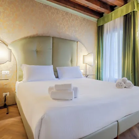 312 Piazza San Marco - Relais Il Doge Πανσιόν Βενετία