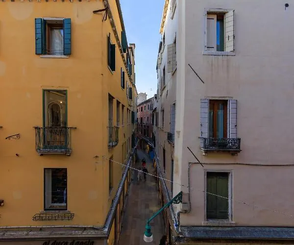 312 Piazza San Marco - Relais Il Doge Венеция