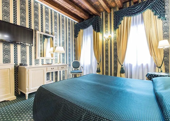 312 Piazza San Marco - Relais Il Doge 4* Венеция