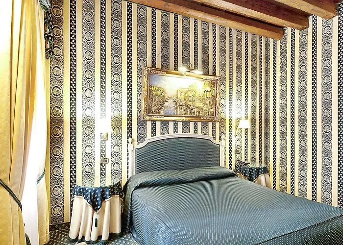 Πανσιόν 312 Piazza San Marco - Relais Il Doge