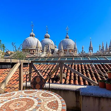 312 Piazza San Marco - Relais Il Doge 게스트하우스 4*