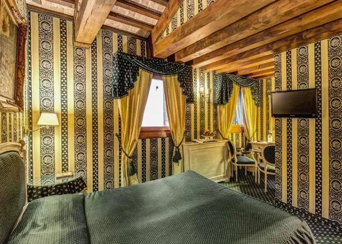 312 Piazza San Marco - Relais Il Doge Pensjonat 4*