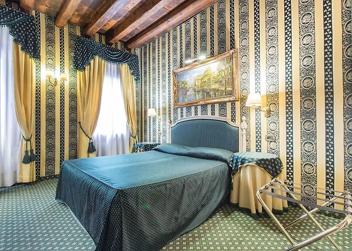 312 Piazza San Marco - Relais Il Doge 4*