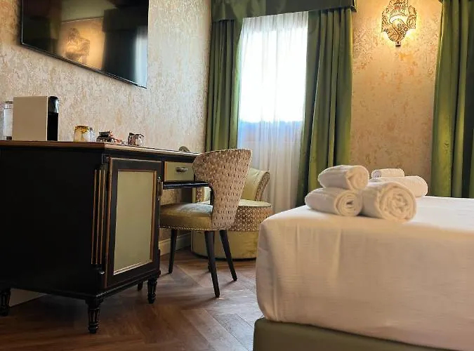 312 Piazza San Marco - Relais Il Doge Pensjonat 4*