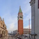 Gasthuis 312 Piazza San Marco - Relais Il Doge