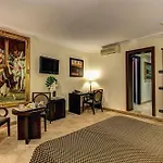 게스트하우스 312 Piazza San Marco - Relais Il Doge 4*