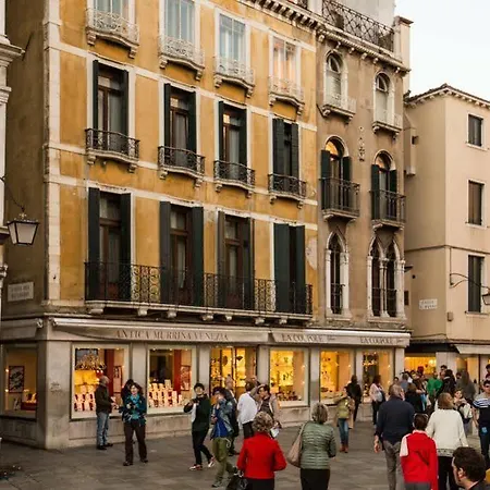 312 Piazza San Marco 3* Venetië